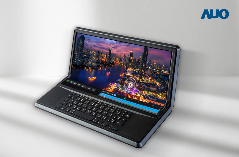 YY易游m6米乐14.6吋Micro LED折迭显示屏幕，搭配半径4mm的弯折绞炼，以及高画素、高亮度、高对比度的显示技术特点，即便在大视角下仍保有绝佳色相与亮度